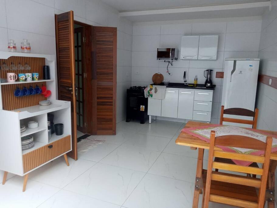 Villa Casa Estilo Minimalista Em Ubatuba Esterno foto
