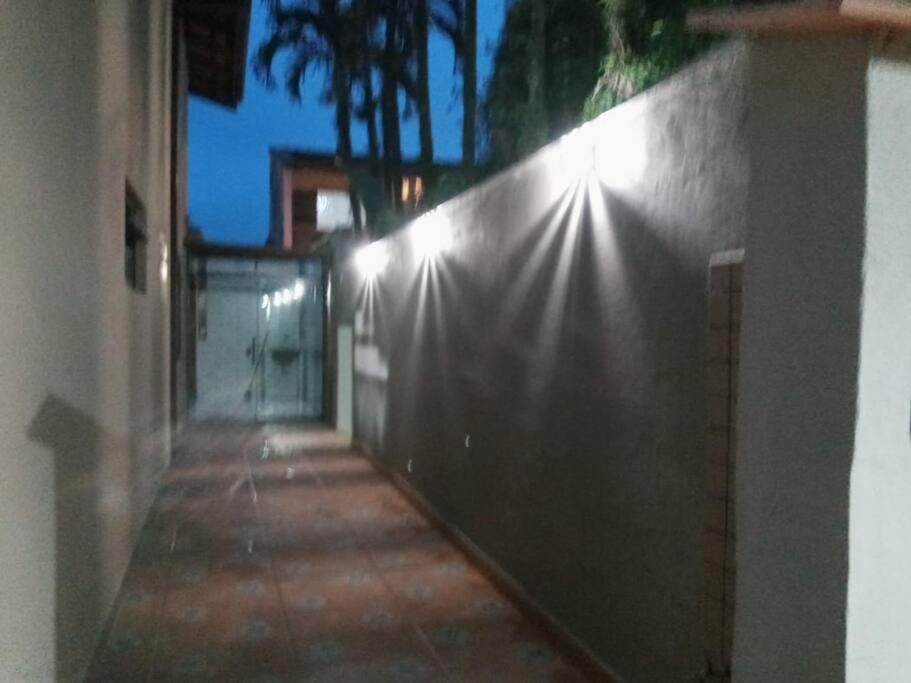 Villa Casa Estilo Minimalista Em Ubatuba Esterno foto